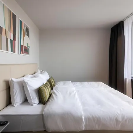 Aparthotel Numa Poise