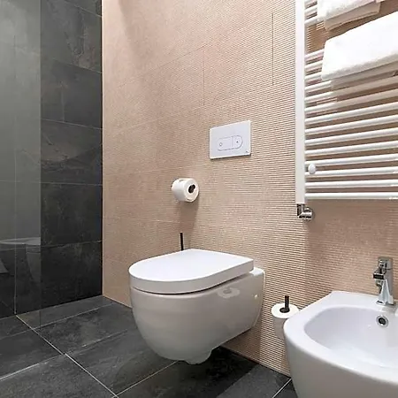 Aparthotel Numa Poise 4*